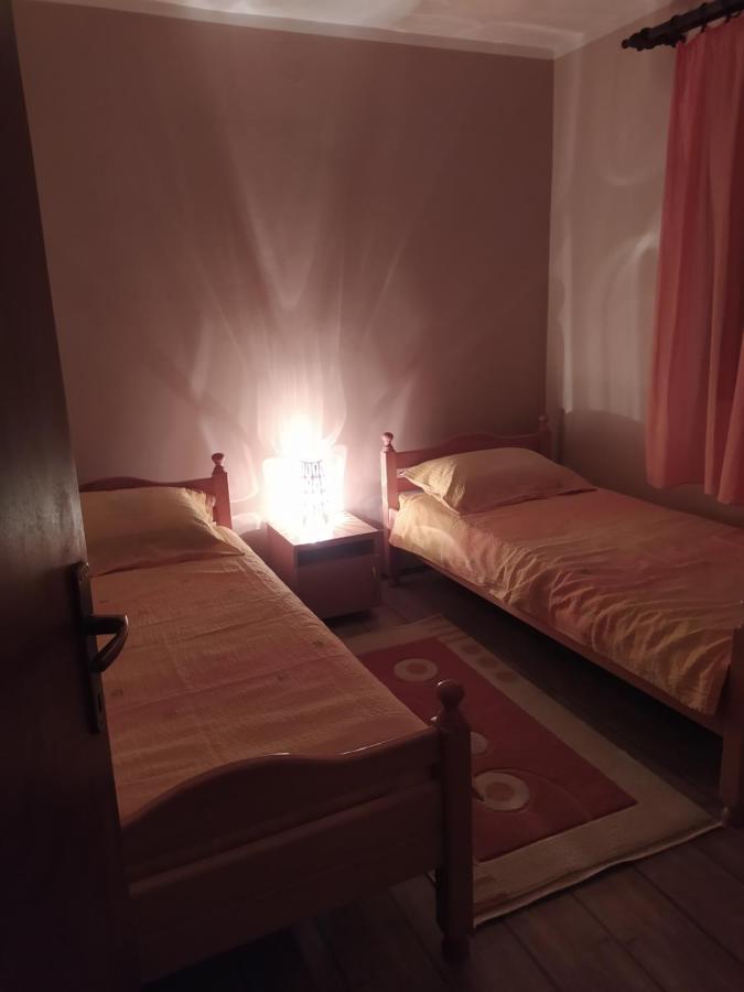 Jezero Apartment
