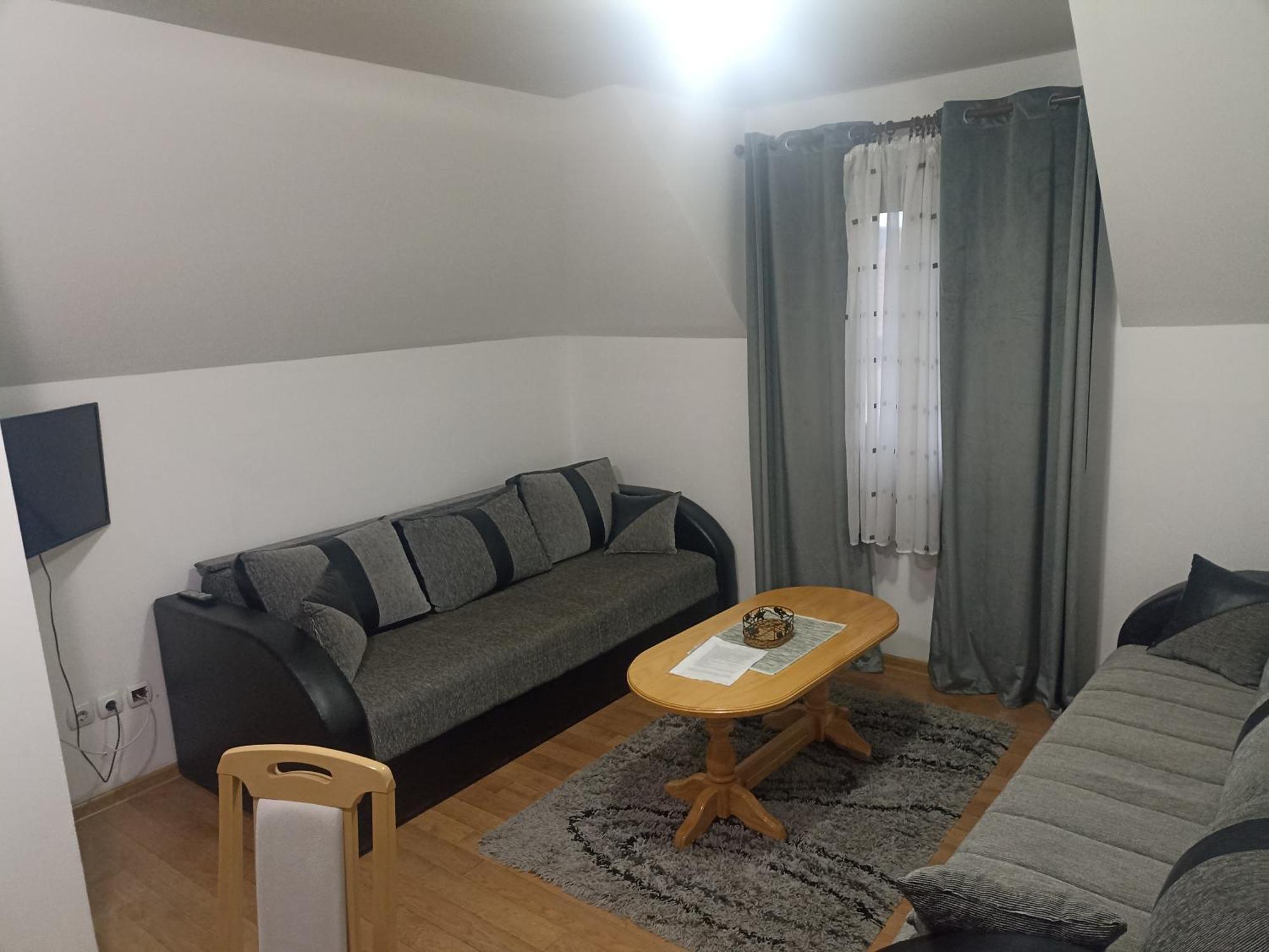 Apartment Jezero *